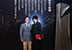 艾特奖组委会执行主席、中华室内设计网总裁赵庆祥（左）与远道而来的嘉宾亲切合影